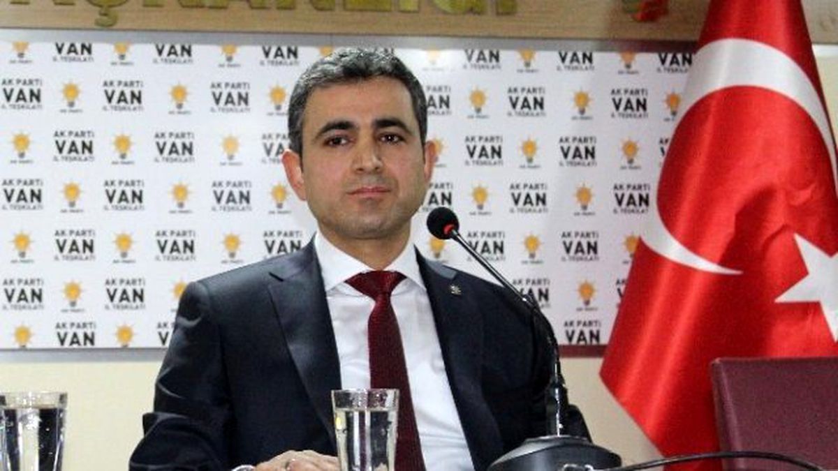 Ak Partili Şahin\'e Yoğun İlgi