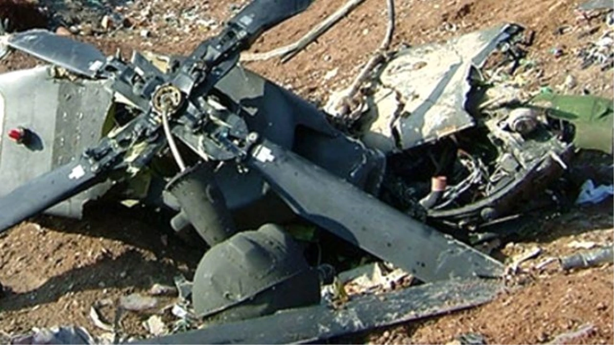 Arjantin\'de 2 Helikopter Çarpıştı: 10 Ölü