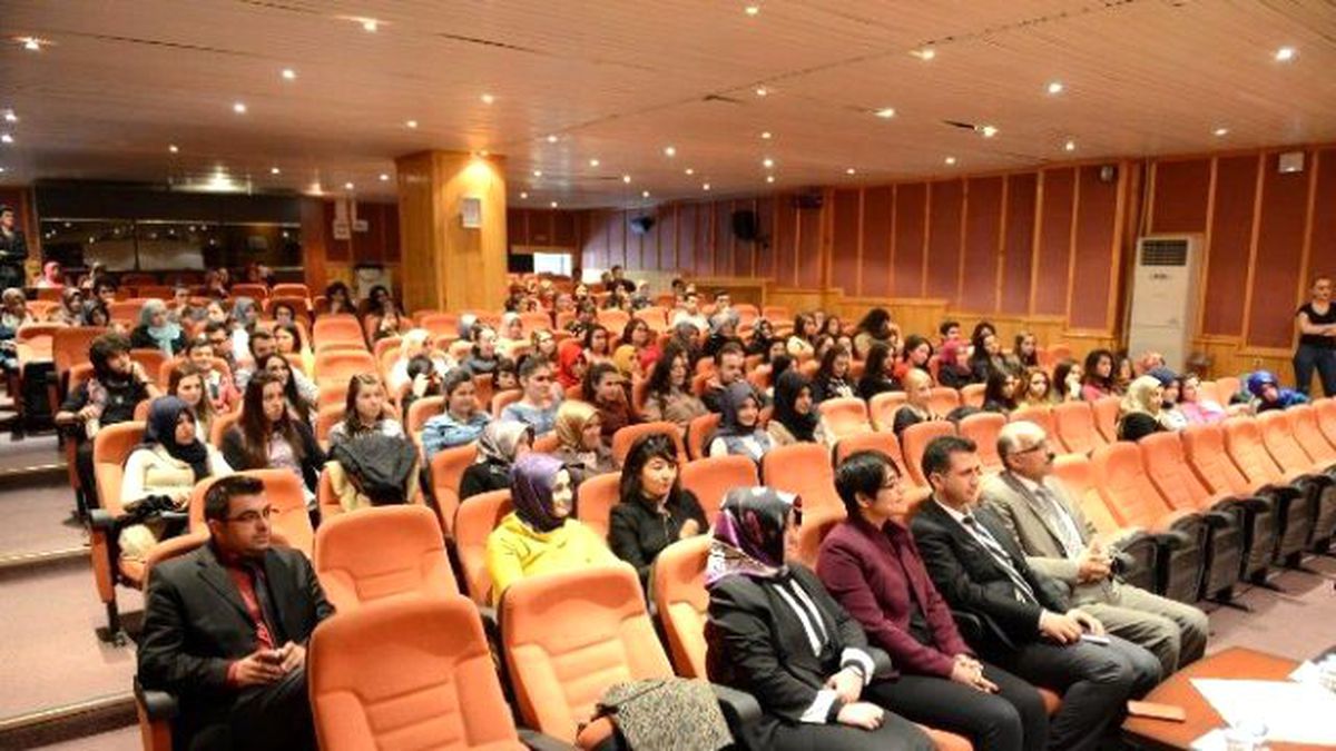 Bartın Üniversitesi\'nde İşaret Dili Semineri Yapıldı