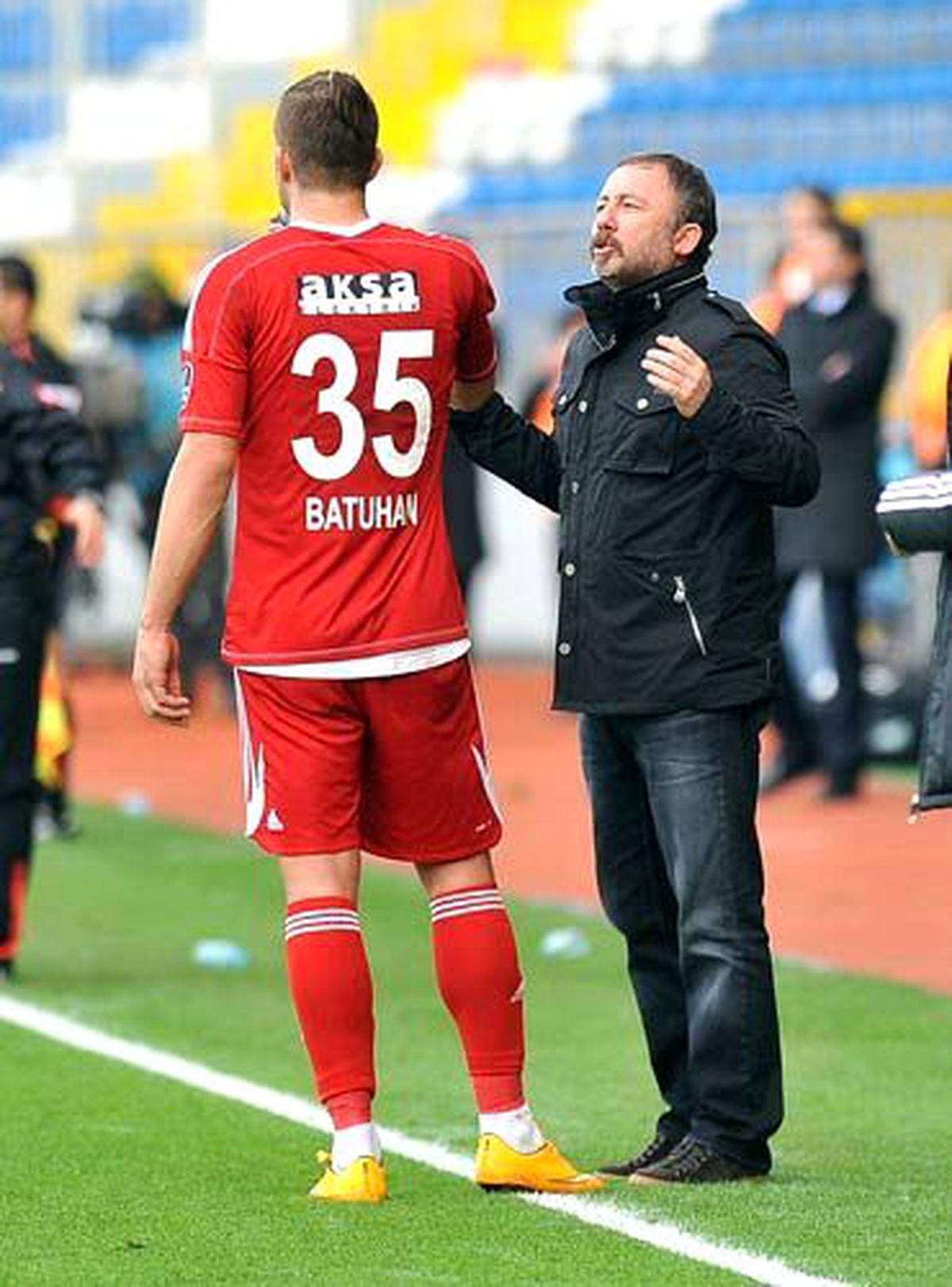 Batuhan Karadeniz, Üst Üste İki Espresso İçip Maça Çıkmış