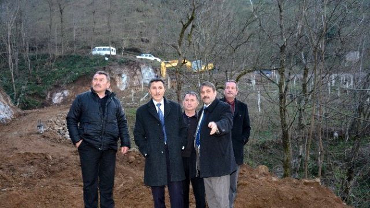 Belediye-vatandaş İşbirliğiyle Yol Açma Çalışmalarında Mutlu Sona Yaklaşıldı