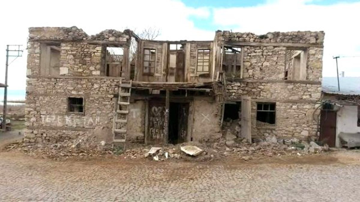 Beyşehir\'de Tescilli Yapılar Restore Ediliyor