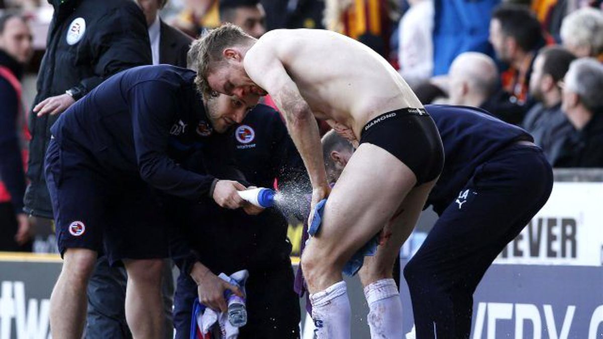 Bradford City - Reading Maçında Uygulanan Yöntem Ada\'da Olay Oldu