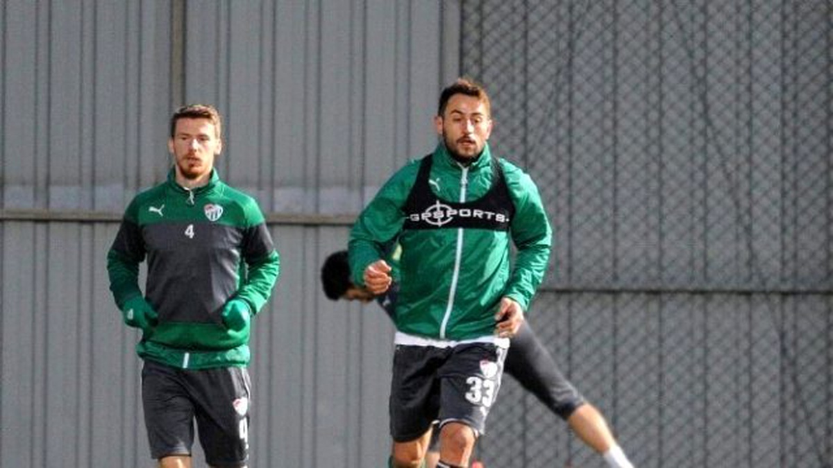 Bursaspor\'da Balıkesirspor Çalışmaları Sürüyor