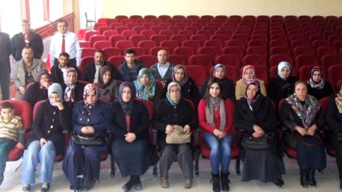 Çiçekdağı İlçesinde Mantar Yetiştiriciliği Kursu Açıldı