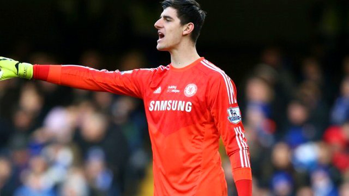Courtois: Psg\'ye Karşı Otobüsü Park Etmemeliyiz