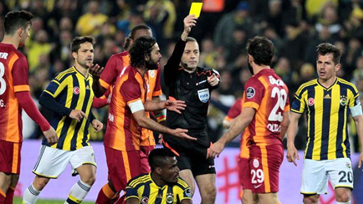 Cüneyt Çakır\'ın Derbi Notu: Çok İyi