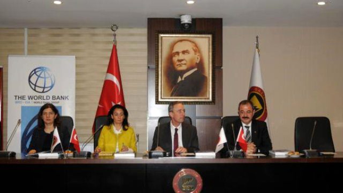 Dünya Bankası Direktörü Raiser: Türkiye\'de Son 10 Yılda Yoksul Nüfus Azaldı