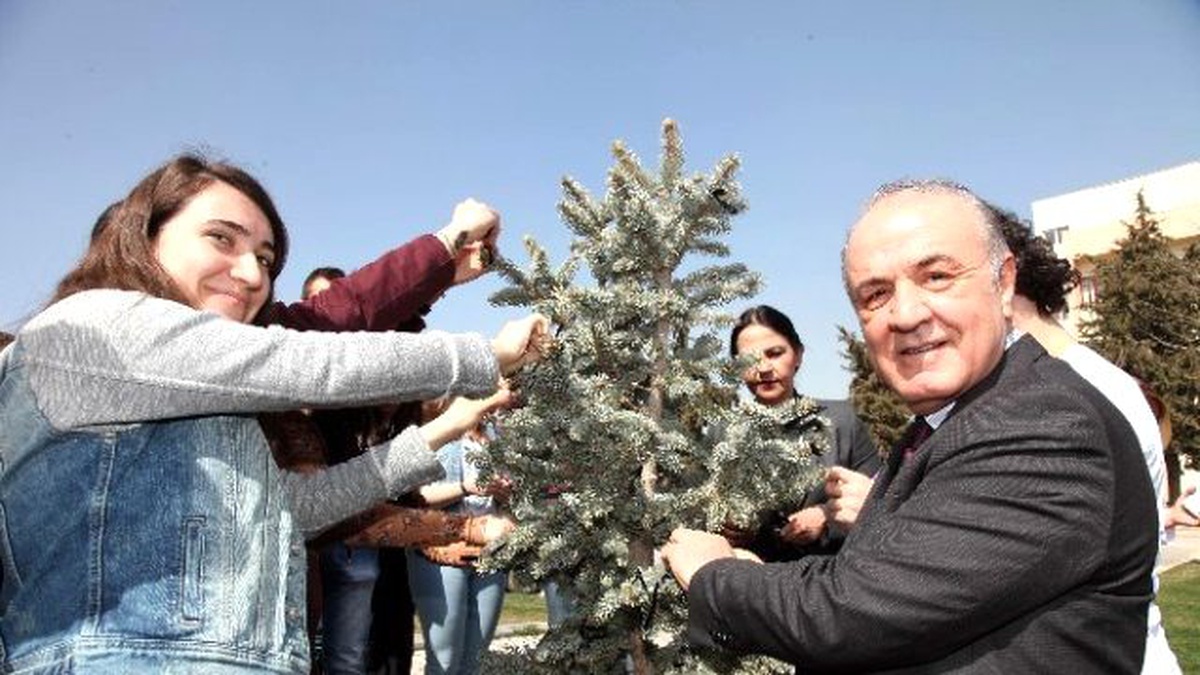 Gaün Öğrencileri Kadına Yönelik Şiddete Tepki Gösterdi