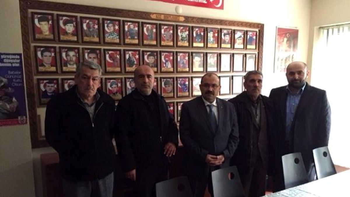 İsmail Ustaoğlu\'ndan Anlamlı Ziyaret
