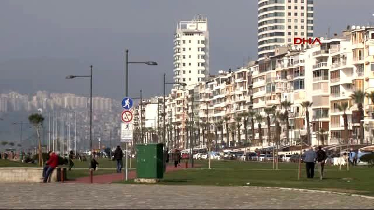 İzmir Vali Toprak\'a Basın Açıklaması Tepkisi-3
