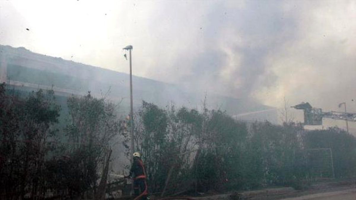 Karton Fabrikasında Yangın (2)