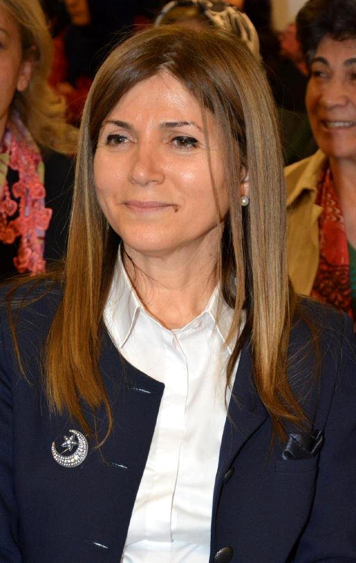 MHP\'li Topçu\'dan, Fidan Açıklaması: \'Hukuken Geçerli, Ahlaken Değil\'