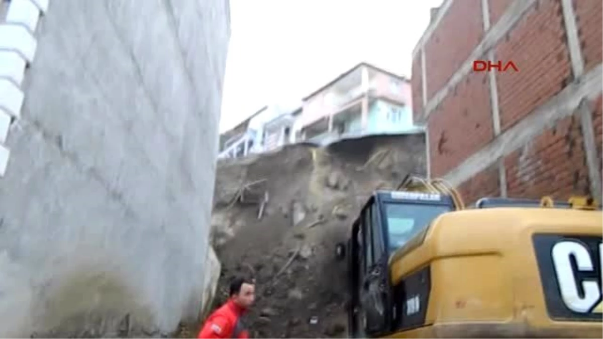 Mudanya - Doğalgaz Borusu Patladı, Bina Boşaltıldı