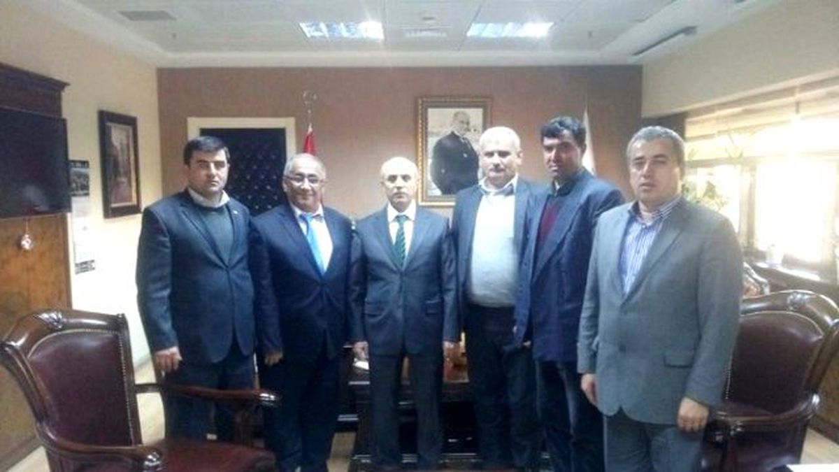 Osmancık\'lı Muhtarlar Müsteşar Akça\'yı Ziyaret Etti