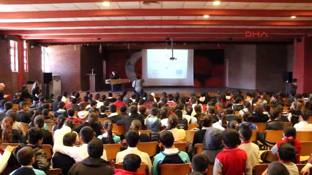 Silopili Öğrencilere Askeri Lise Tanıtımı