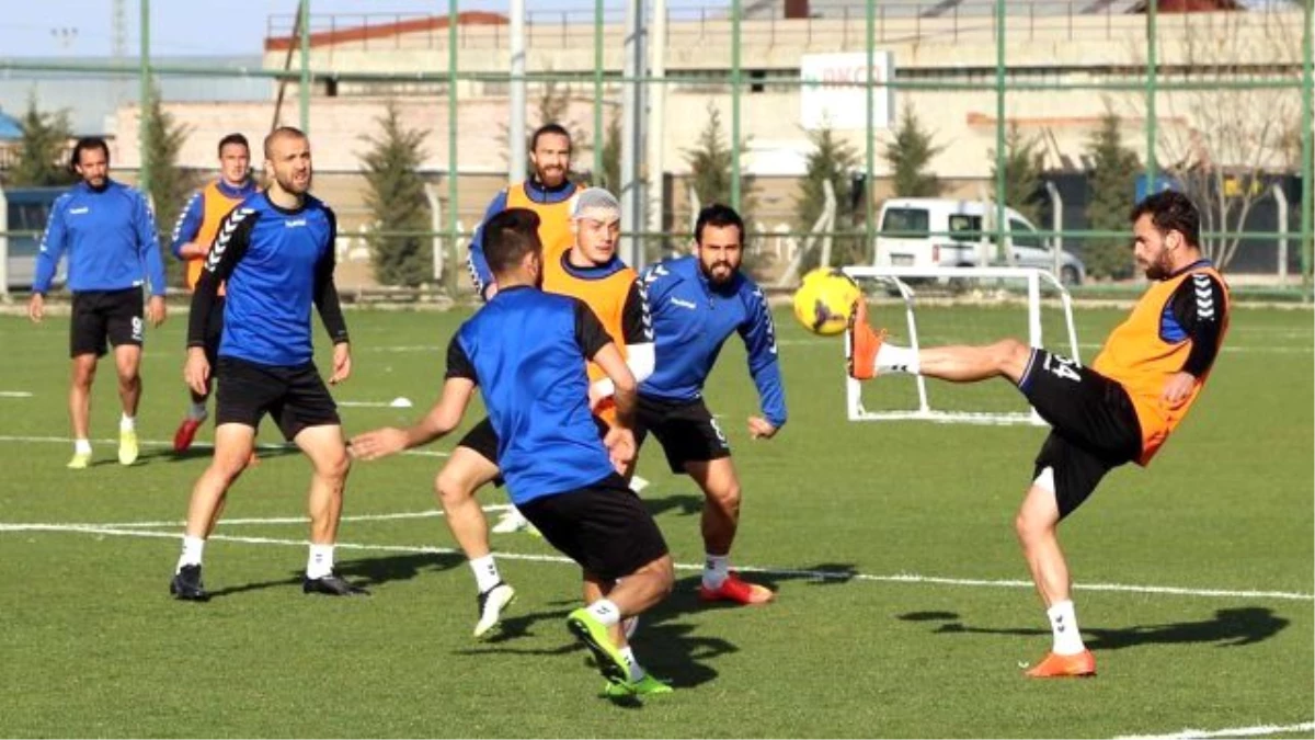Torku Konyaspor\'da, Kasımpaşa Maçının Hazırlıkları Başladı