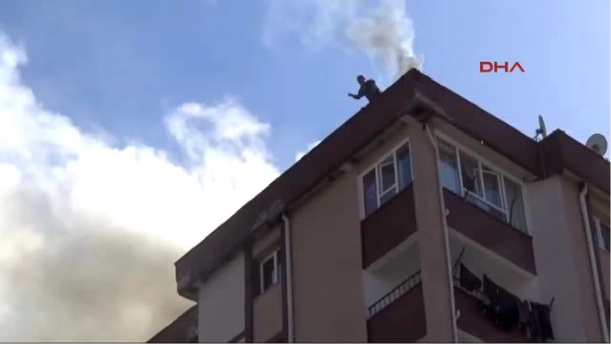 Yozgat Apartman Çatısındaki Yangın Korkuttu