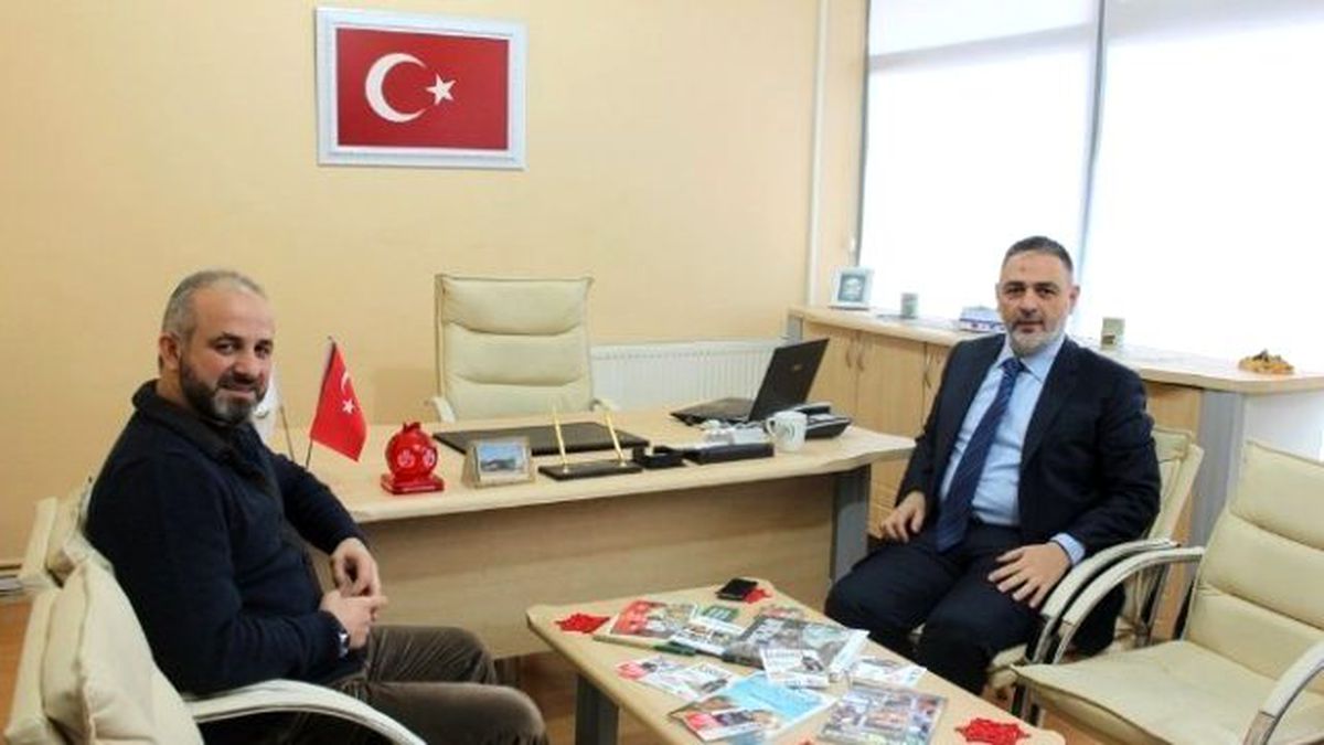 AK Parti Sakarya Milletvekili Aday Adayı Recep Hacıeyüpoğlu İhh\'yı Ziyaret Etti
