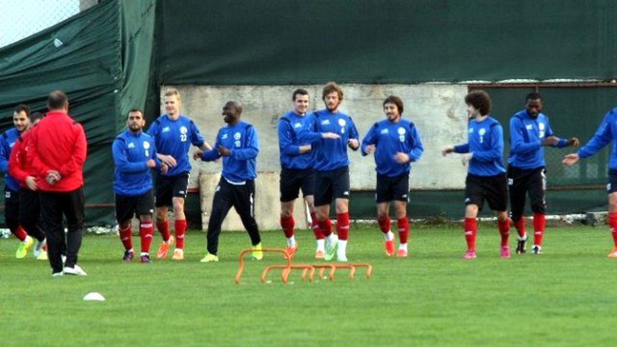 Antalyaspor\'da Adana Keyifler Yerinde