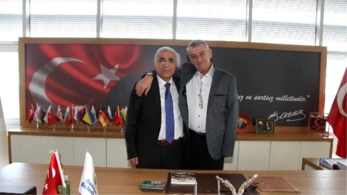 Başkan Şenol\'dan, CHP Milletvekili Aday Adayı Demirsoy\'a Destek