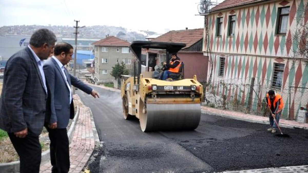Başkan Ali Toltar, Asfalt Çalışmalarını Denetledi