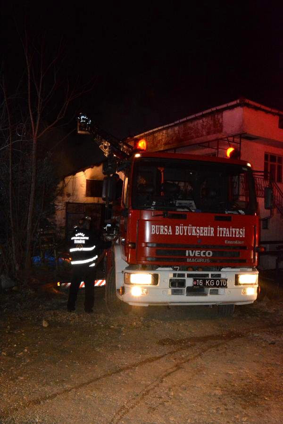 Bursa\'da Fabrika Yangını
