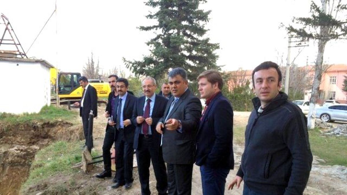 Büyükkarakurt\'tan Başkan Özgüven\'e Ziyaret