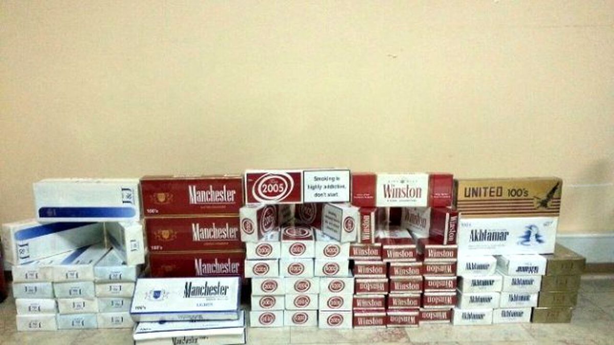 Dinar\'da Kaçak Sigara Satışı Yapan Suriyeli 2 Mülteci Yakalandı