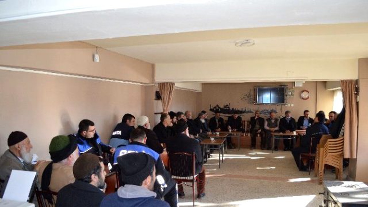 Erzincan Emniyetinden Demirkent Sakinlerine Saht Toplantısı