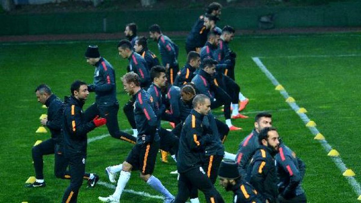 Galatasaray\'da Semih Şoku