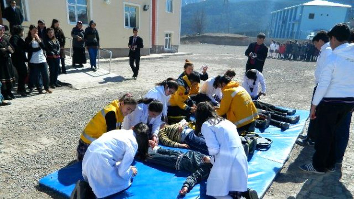 Halitpaşa Yatılı Bölge Okulunda Tatbikat
