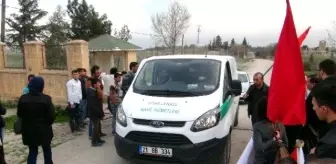 Işid ile Girdiği Çatışmadan Ölen Alman Kadının Cenazesi Nusaybin'e Getirildi