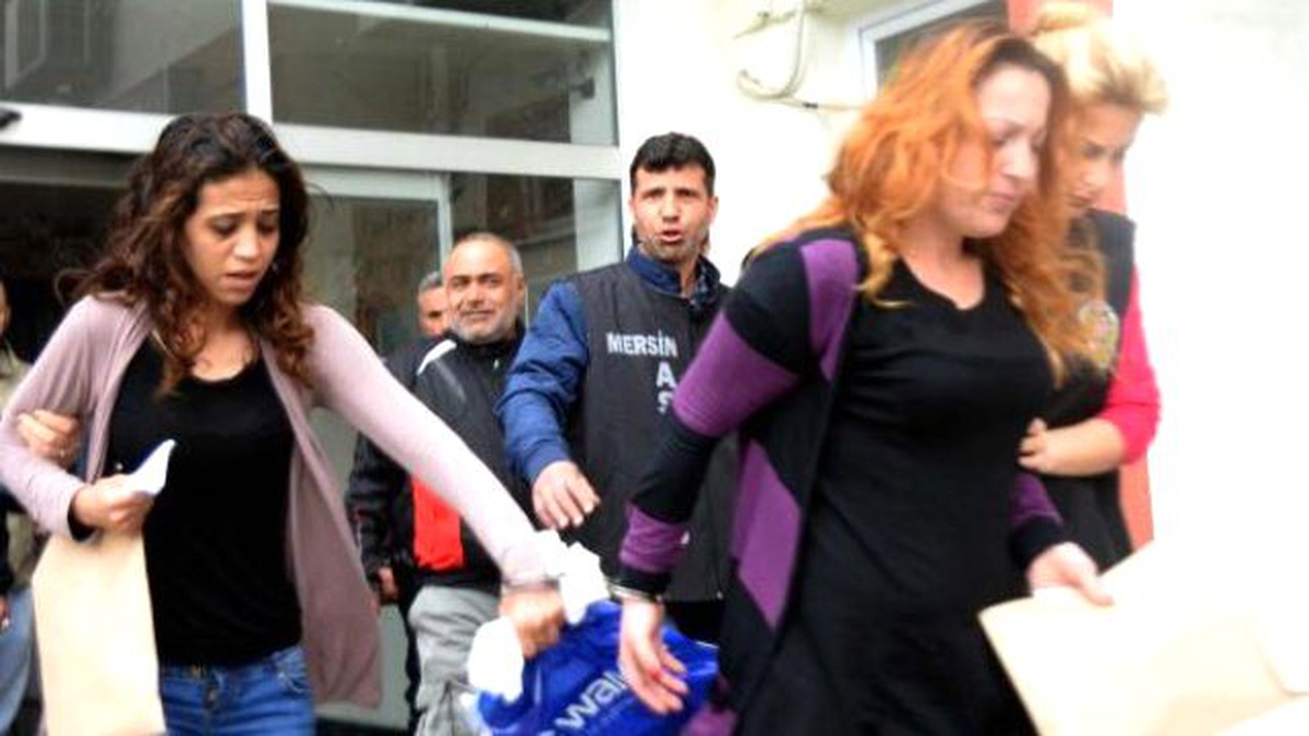 Kuyumcuyu Sahte Altınla Dolandırdılar