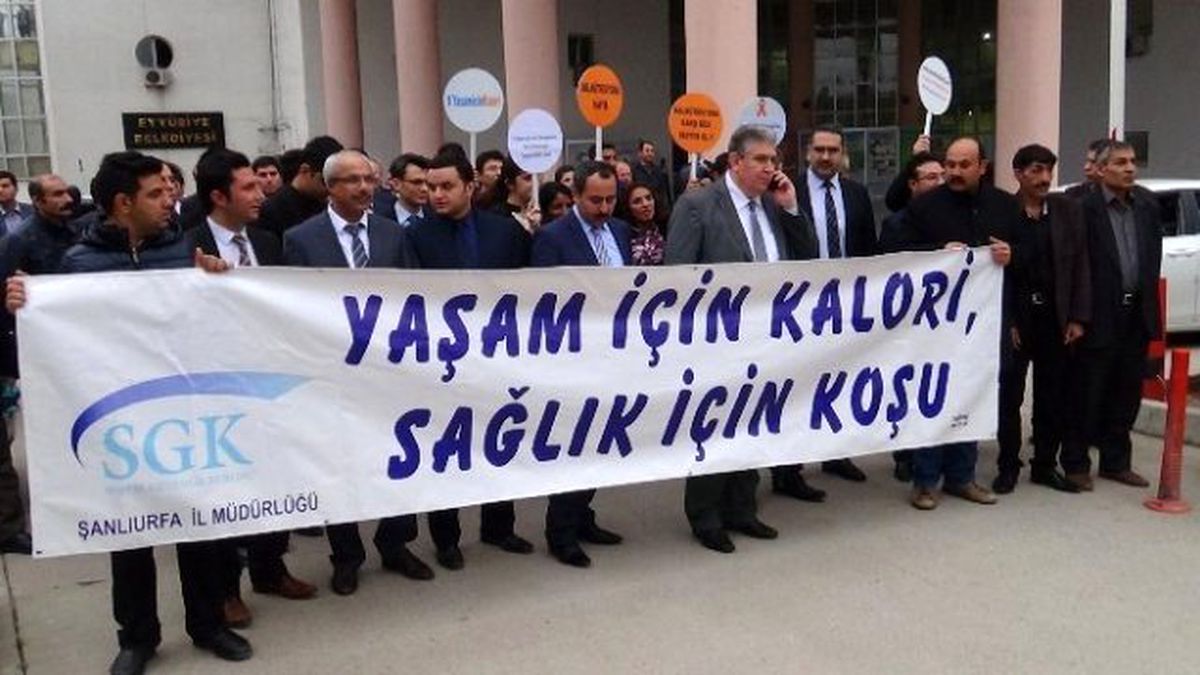 Malnütrisyona Dikkat Çekmek İçin Yürüdüler