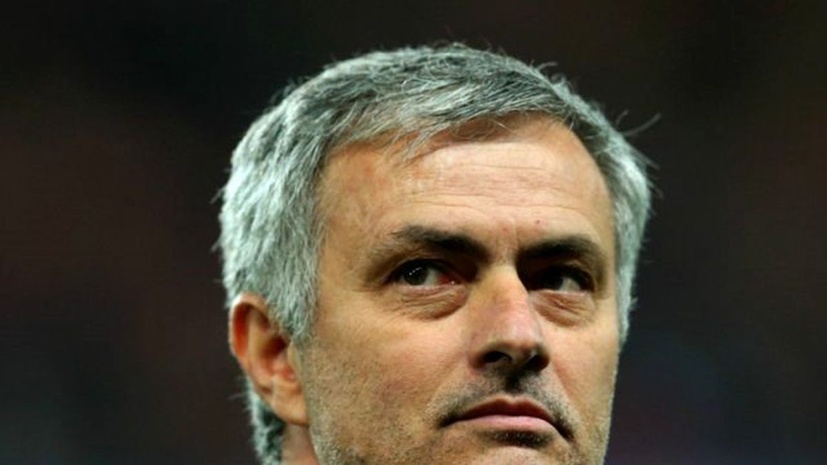 Mourinho Yine Yaptı Yapacağını!