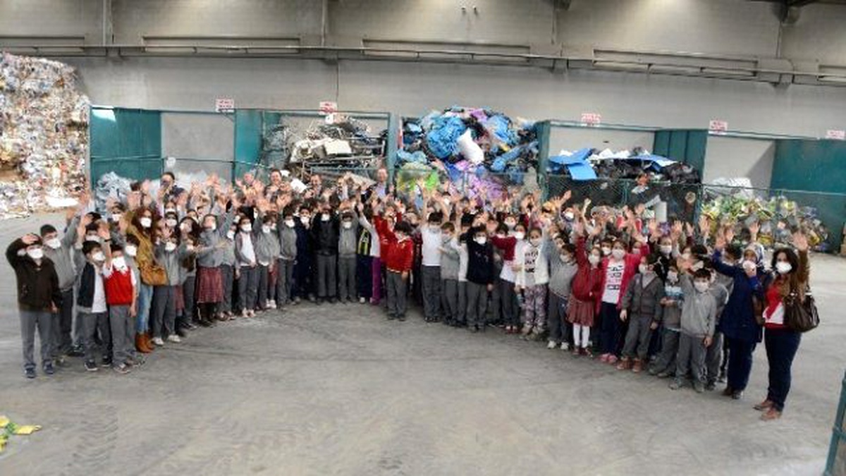 Öğrencilere Uygulamalı Geri Dönüşüm Eğitimi