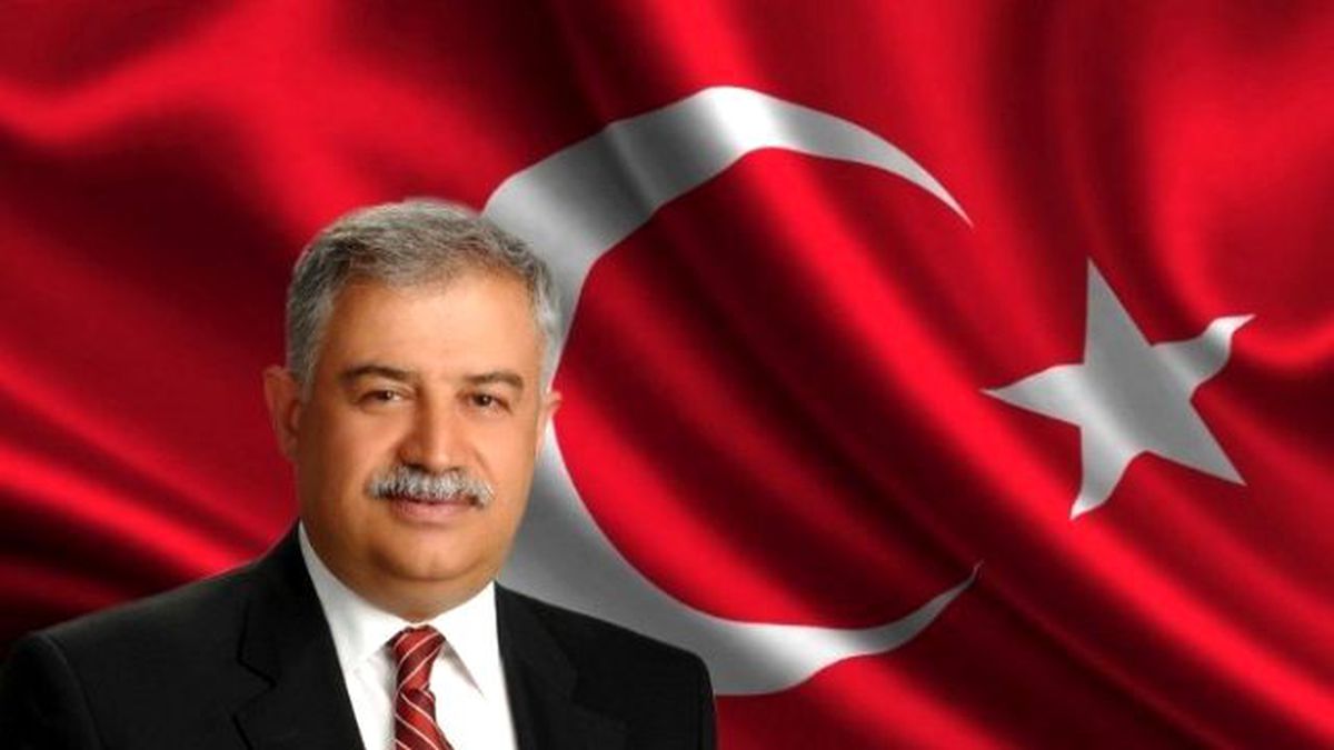 Rektör Şeker\'den İstiklal Marşı Mesajı