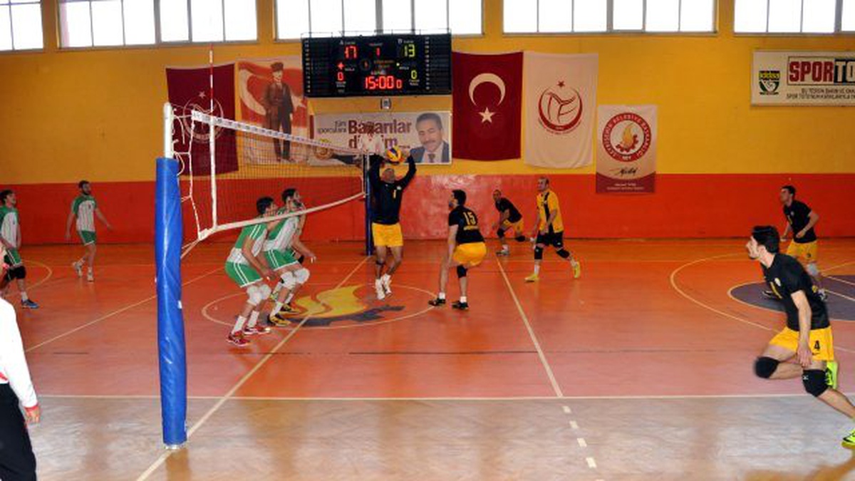 Seydişehir Belediyesi Voleybol Takımı Atağa Geçti