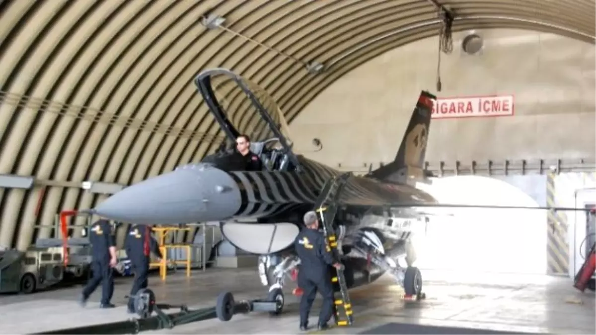 Solotürk 2015 Takvimini Açıkladı