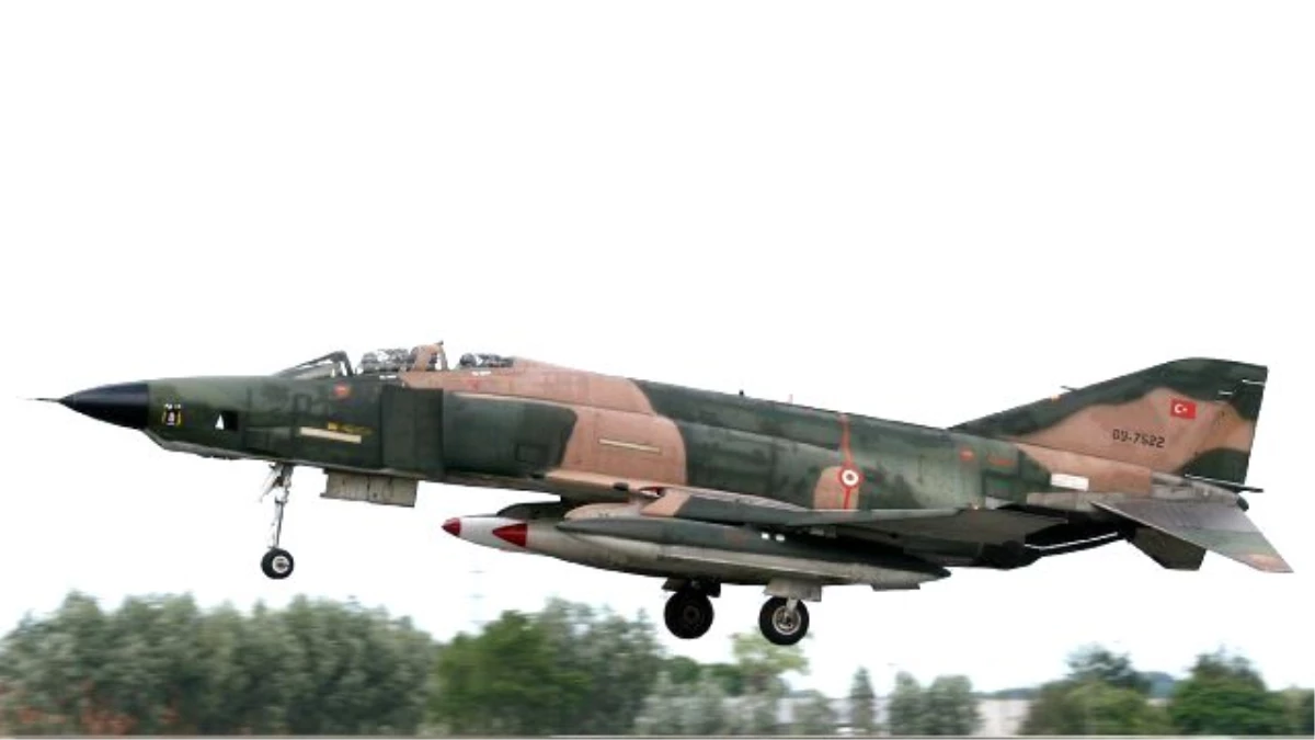 RF-4E Tipi Uçaklar Geri Çekilidi, F4 Uçakların Sabıkası Kabarık
