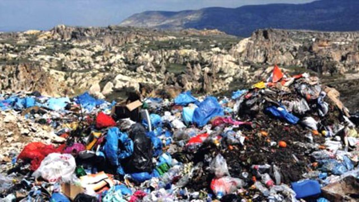Vahşi Çöp Alanı "Işık" Saçıyor