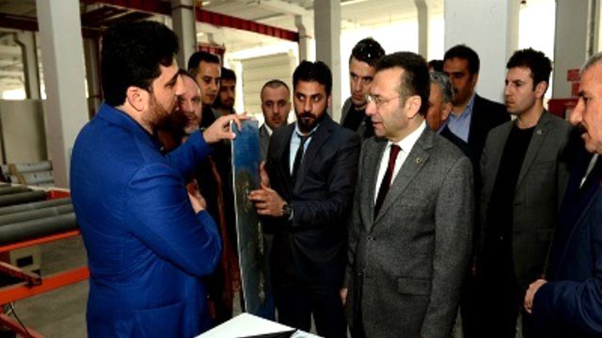 Vali Aksoy, Diyarbakır OSB\'de İncelemelerde Bulundu