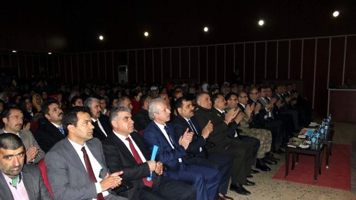 Adıyaman\'da İstiklal Marşı\'nın Kabulünün 94. Yıl Dönümü Etkinliği
