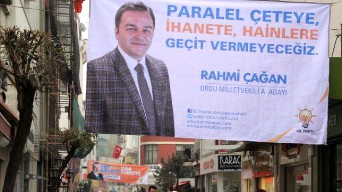 AK Partili Aday Adayı İlginç Afiş