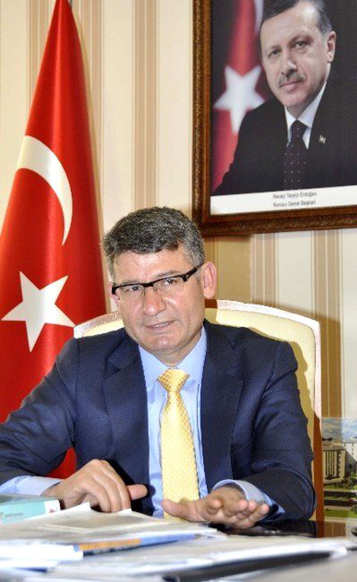 Akgedik\'e Sahip Çıktı, Sözlü\'ye Sert Çıktı