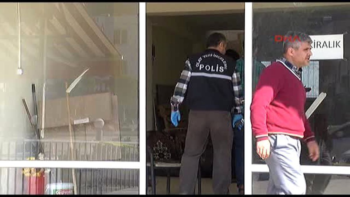 Antalya Kasayı Götüremeyince Çekmecedeki 100 Lirayı Alıp Kaçtılar