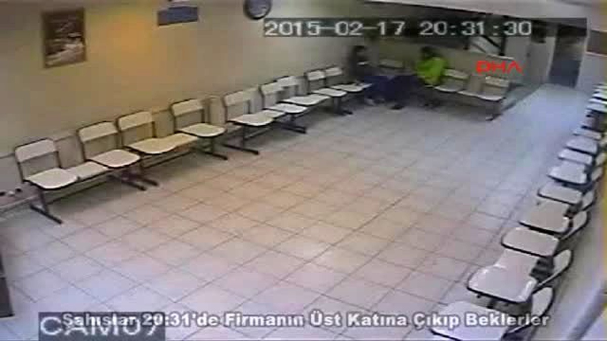 Arşivdışişleri Bakanı Çavuşoğlu Kızların Suriye\'ye Geçmesine Yardım Eden Kişi Koalisyon İçinde Olan...