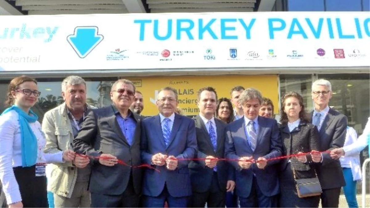 ATO Başkanı Bezci Mıpım Türkiye Pavillionunun Açılışına Katıldı.