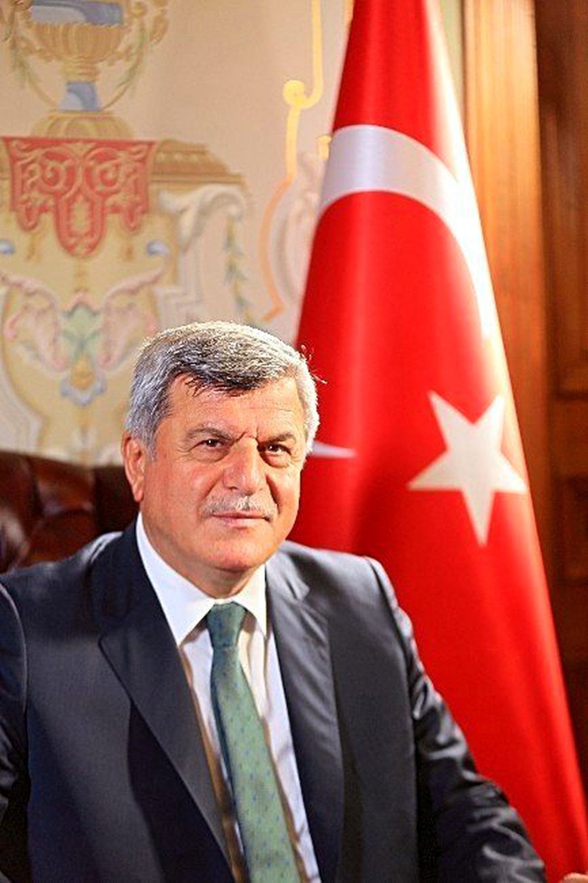 Başkan Karaosmanoğlu İstiklâl Marşı\'nın Kabulünün 94\'üncü Yılını Kutladı